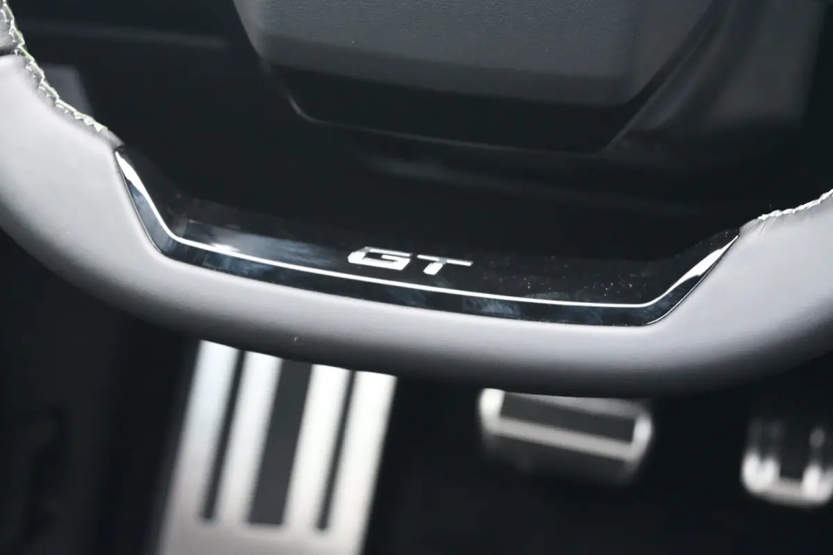 1.2 Hybrid 145 GT 7p. DEMO-DEAL! | Tot 8 Jaar Garantie! | Schuif-/Kanteldak | 360 Camera | Adaptive Cruise | Alcantara | Keyless-Entry | !!