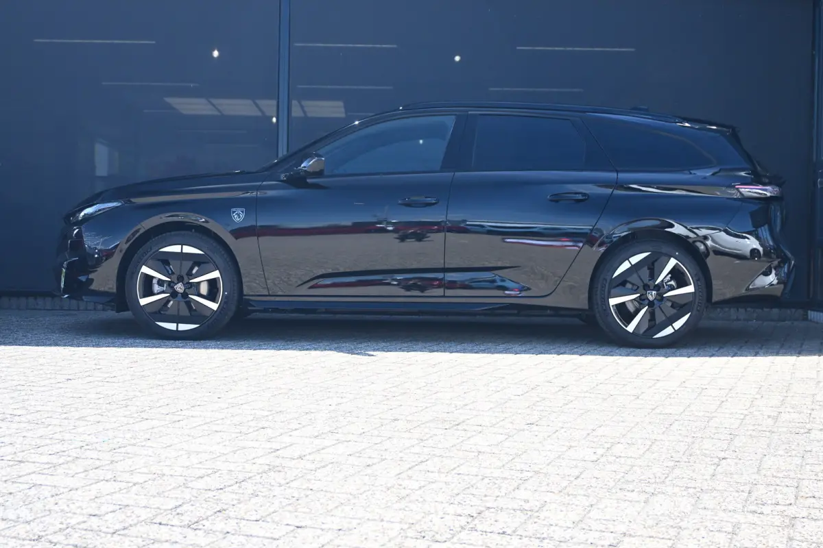 GT 54 kWh | Navigatie | Massagestoelen | Stoel/Stuurverwarming | Dodehoekdetectie | 360 Camera | !!