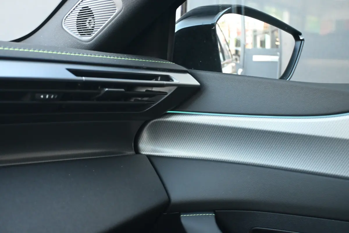 GT 54 kWh | Navigatie | Massagestoelen | Stoel/Stuurverwarming | Dodehoekdetectie | 360 Camera | !!
