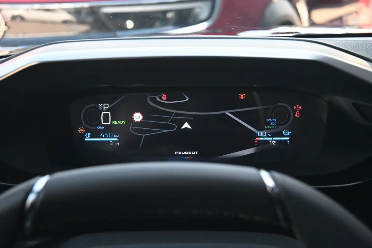 GT 54 kWh | Navigatie | Massagestoelen | Stoel/Stuurverwarming | Dodehoekdetectie | 360 Camera | !!