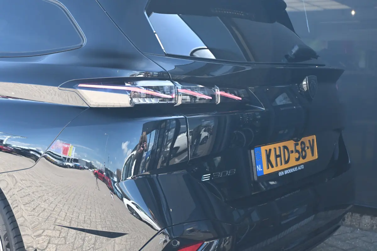 GT 54 kWh | Navigatie | Massagestoelen | Stoel/Stuurverwarming | Dodehoekdetectie | 360 Camera | !!