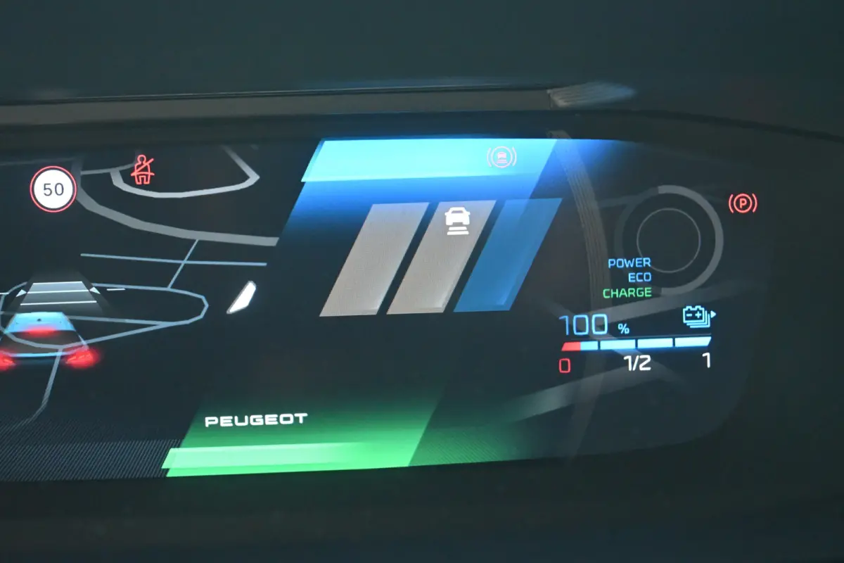 GT 54 kWh | Navigatie | Massagestoelen | Stoel/Stuurverwarming | Dodehoekdetectie | 360 Camera | !!