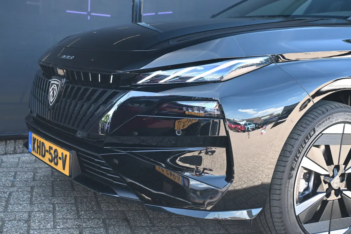 GT 54 kWh | Navigatie | Massagestoelen | Stoel/Stuurverwarming | Dodehoekdetectie | 360 Camera | !!