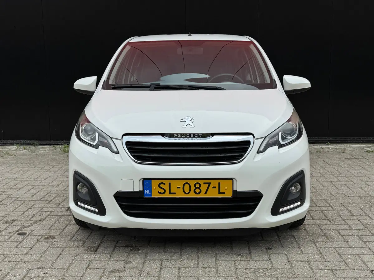 1.0 e-VTi Active | Elektrisch Verstelbare Ramen | Airco