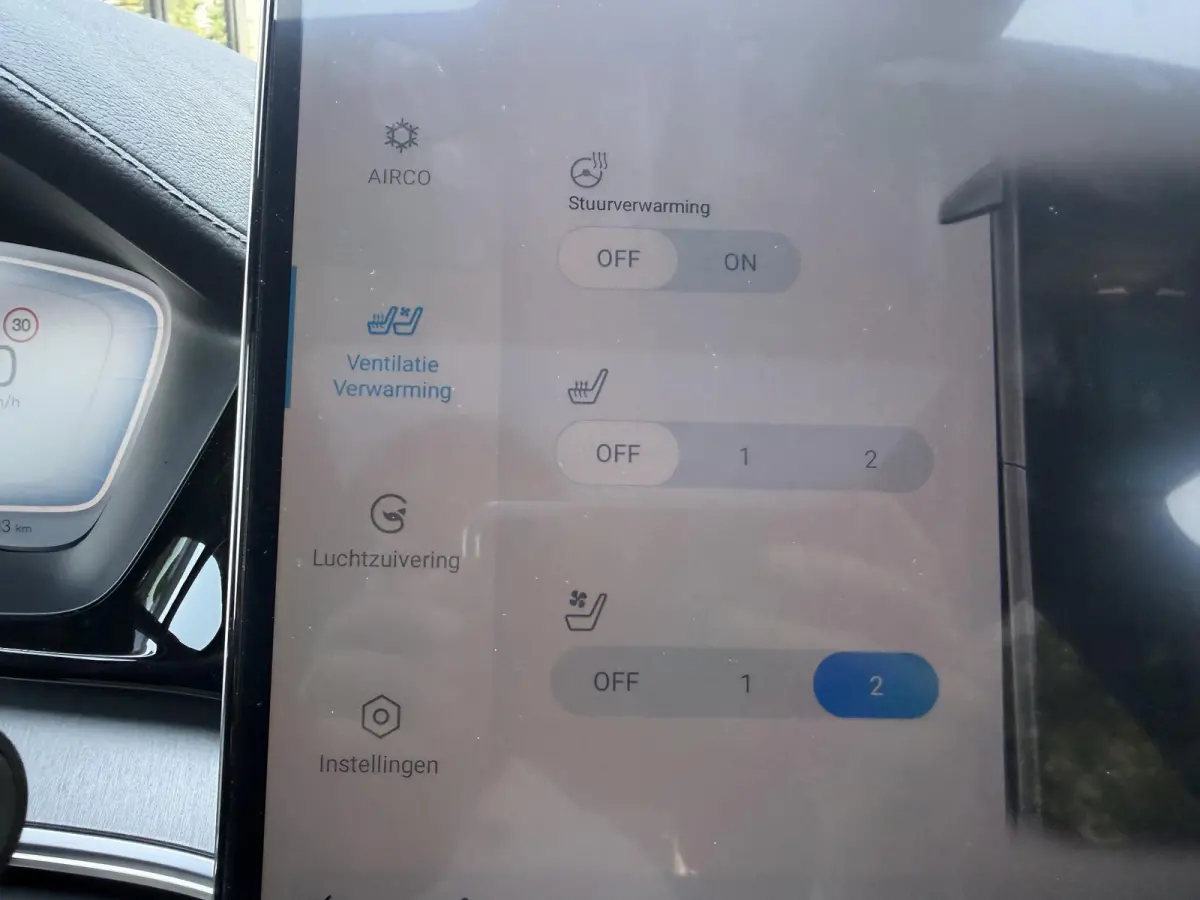 Comfort 1.5 DM-i FWD 9000 KM ! 125km electrisch rijbereik | 6 jaar volledige BYD GARANTIE TM 2031 | FULL OPTION