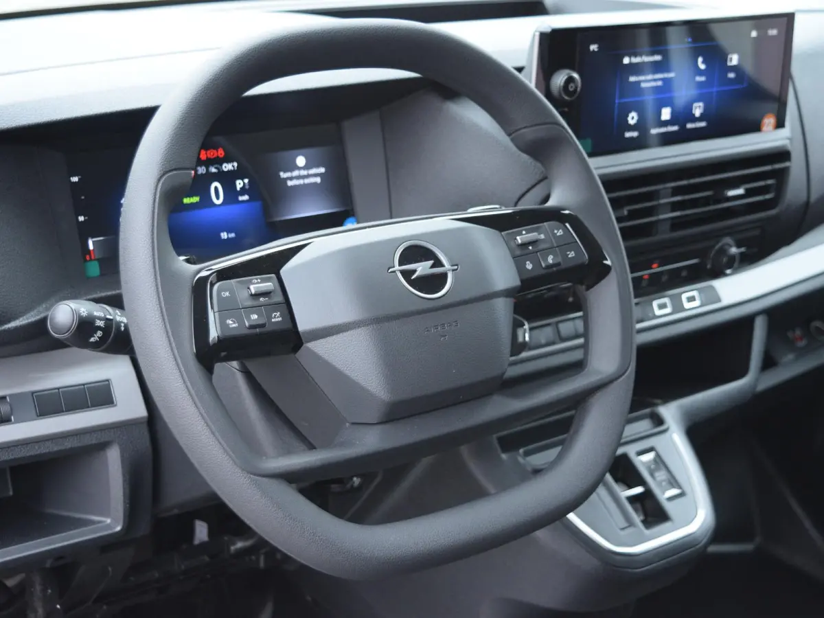 Electric L2 75 kWh | tot 8 jaar garantie | Apple Carplay | camera | dodehoekwaarschuwing | parkeersensoren voor & achter | Comfort tussenschot | laadruimtebetimmering