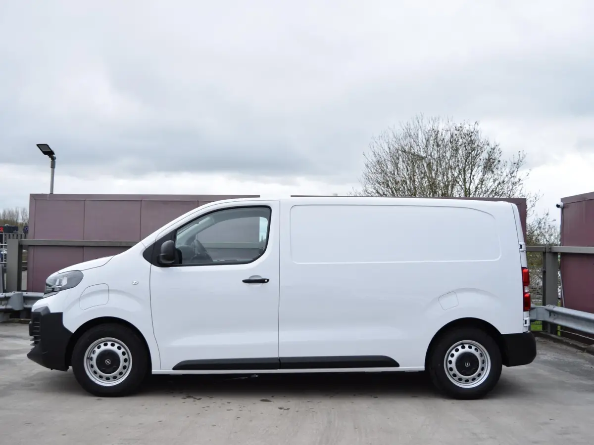 Electric L2 75 kWh | tot 8 jaar garantie | Apple Carplay | camera | dodehoekwaarschuwing | parkeersensoren voor & achter | Comfort tussenschot | laadruimtebetimmering