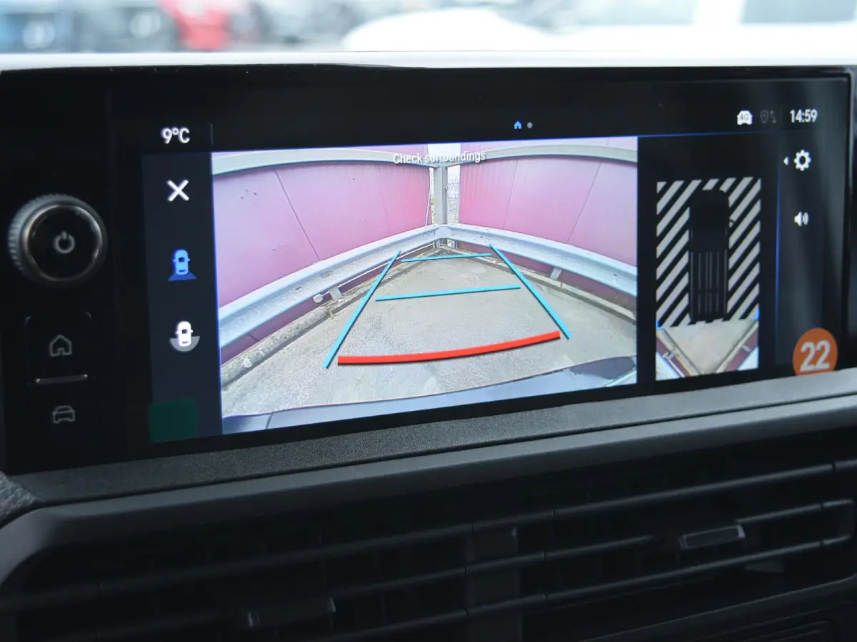 Electric L2 75 kWh | tot 8 jaar garantie | Apple Carplay | camera | dodehoekwaarschuwing | parkeersensoren voor & achter | Comfort tussenschot | laadruimtebetimmering
