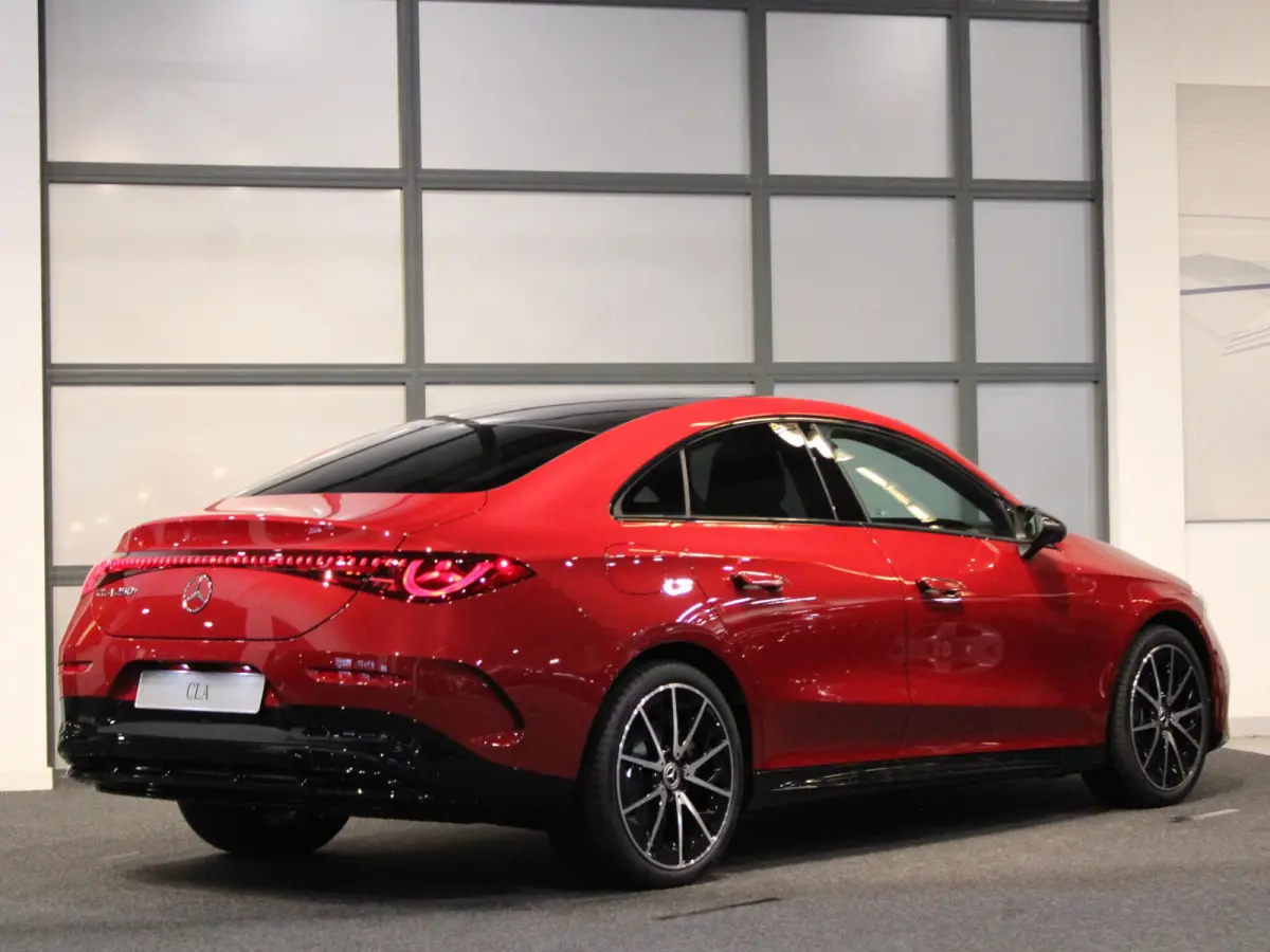Limousine 250+ Launch Edition 85.5 kWh