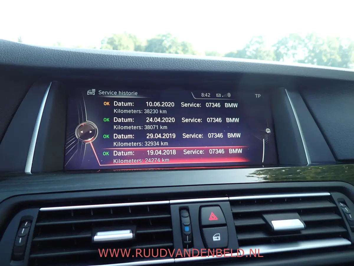 520i Luxury Edition !! UNIEKE KM-STAND !! 1e EIGENAAR !! CAMERA / SCHUIF-KANTEL DAK / MEMORY