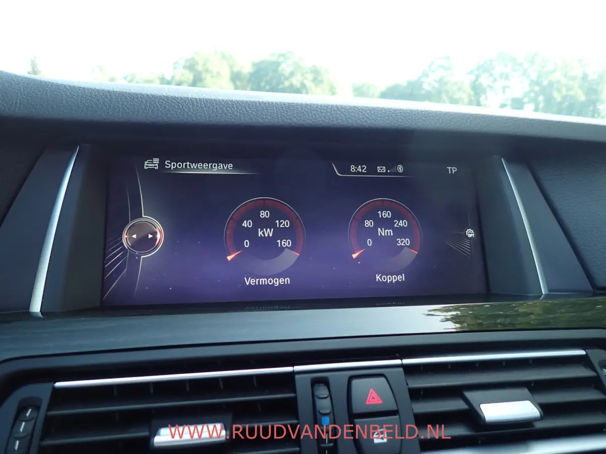 520i Luxury Edition !! UNIEKE KM-STAND !! 1e EIGENAAR !! CAMERA / SCHUIF-KANTEL DAK / MEMORY
