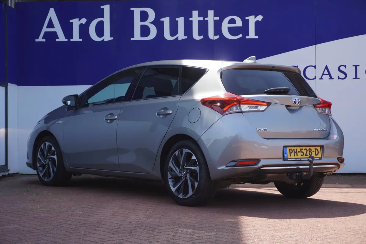 1.8 Hybrid Lease Pro + Led+navigatie+camera+17"Lmv = COMPLEET DEALER ONDH !!
