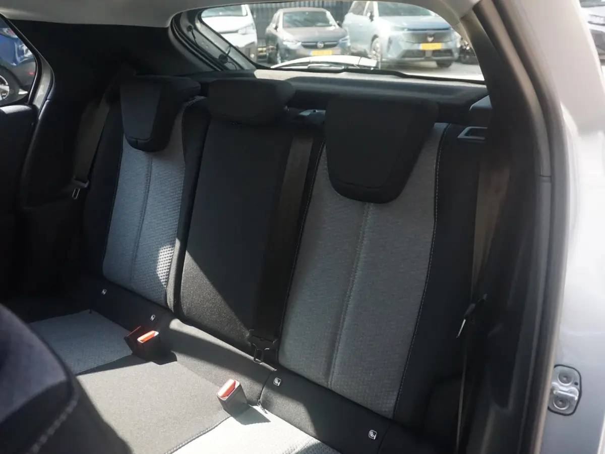 1.2 Turbo Hybrid Business Edition Winter pakket