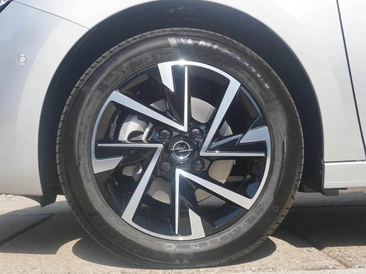 1.2 Turbo Hybrid Business Edition Winter pakket