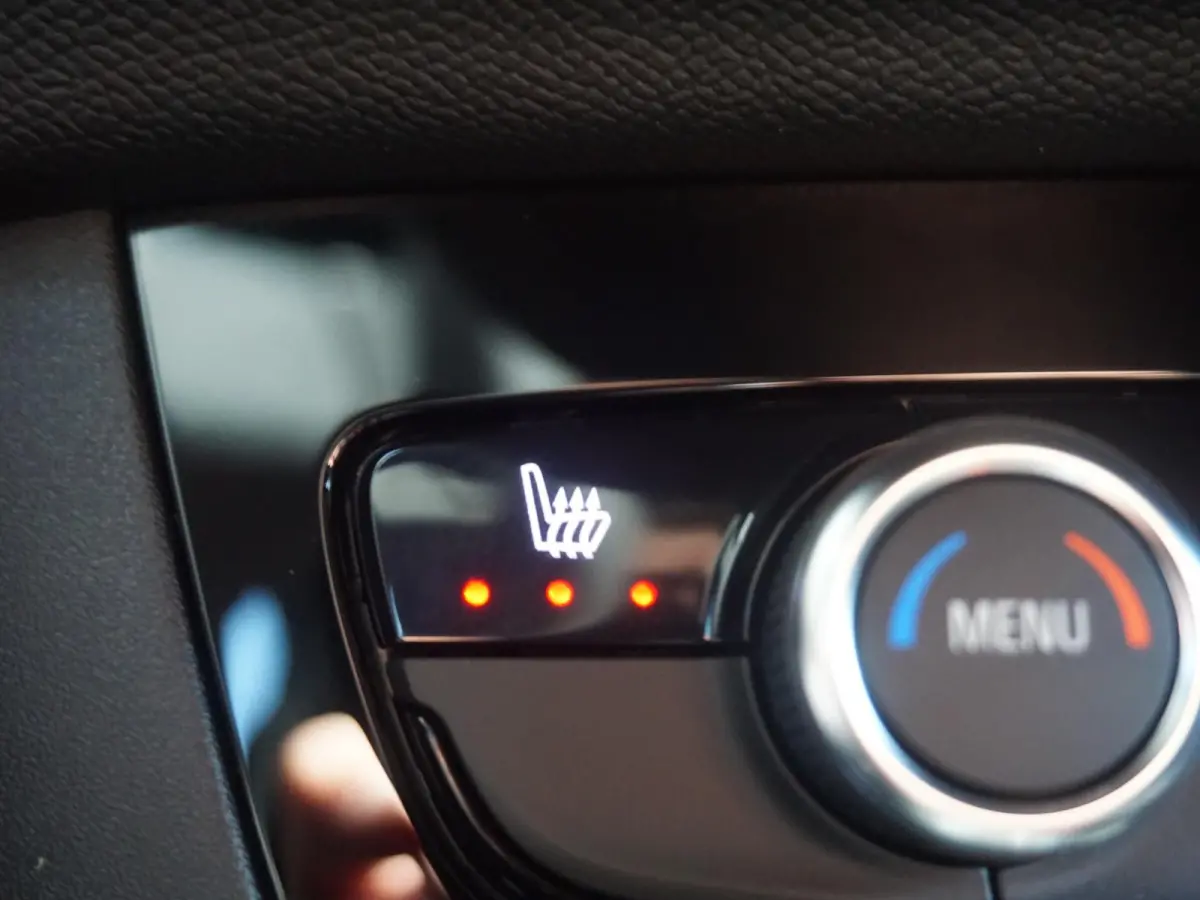 1.2 Turbo Hybrid Ultimate Leder Alcantara