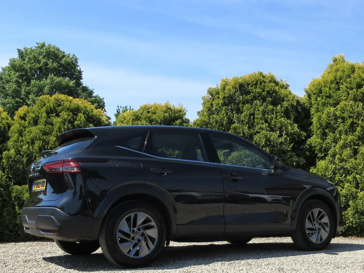 1.3 MHEV Xtronic Business * Carplay * Camera *
