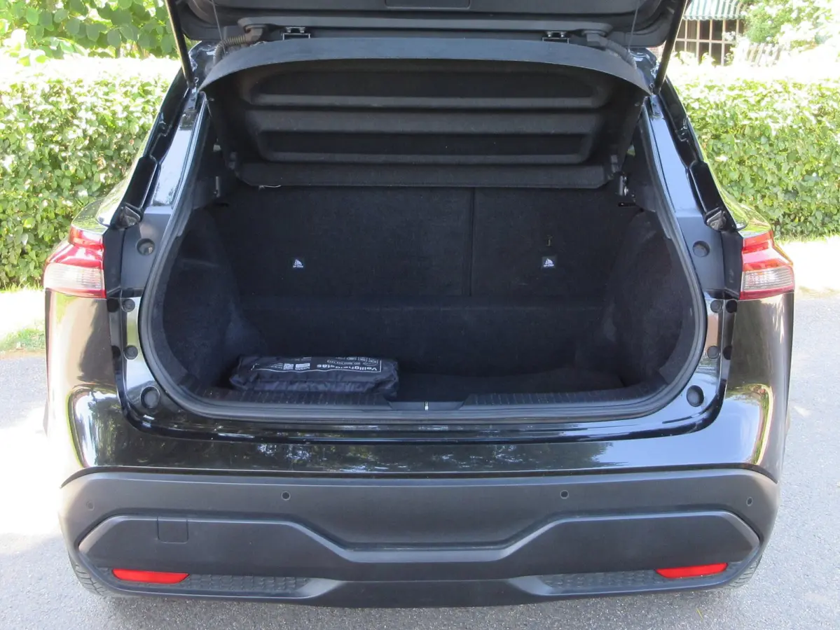 1.3 MHEV Xtronic Business * Carplay * Camera *