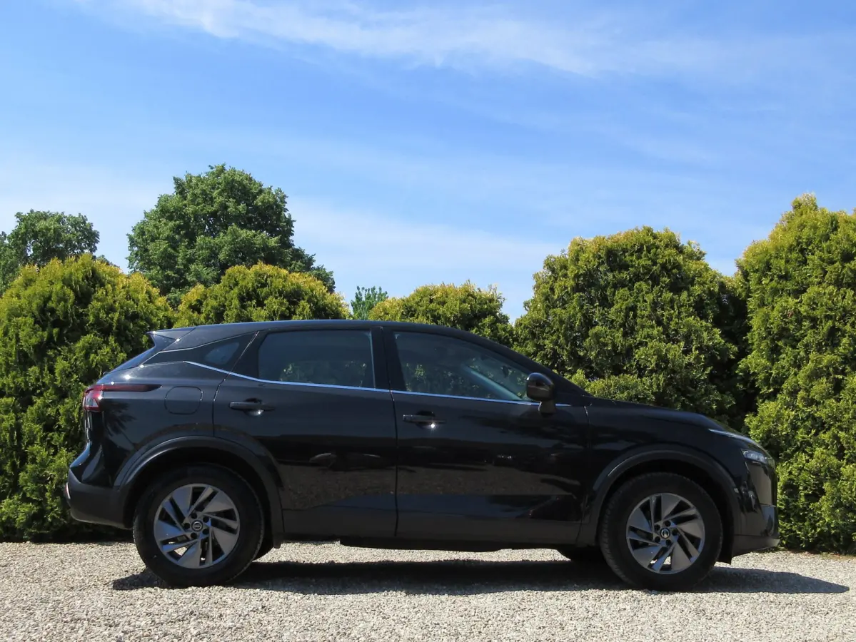1.3 MHEV Xtronic Business * Carplay * Camera *