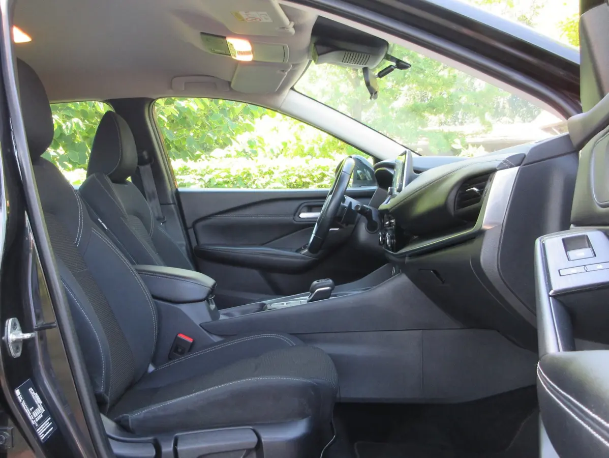 1.3 MHEV Xtronic Business * Carplay * Camera *