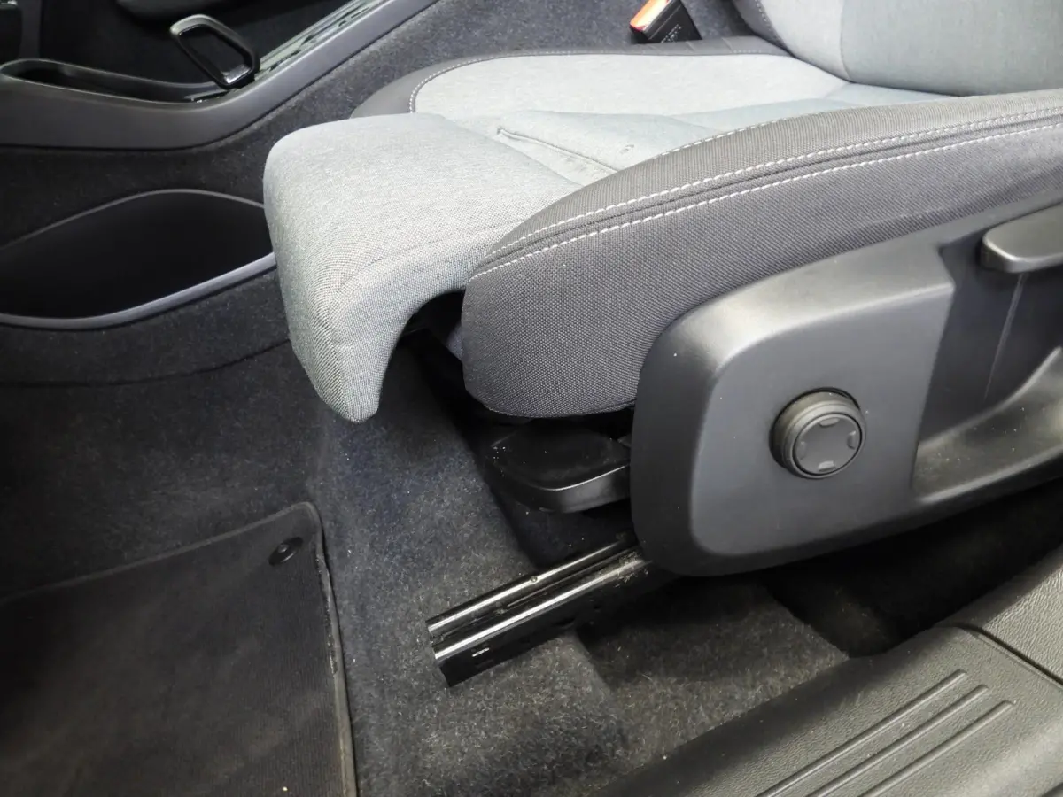 1.5 T4 Plug-In Hybrid Core Bright NAVI/CAMERA/LED/18"LMV!