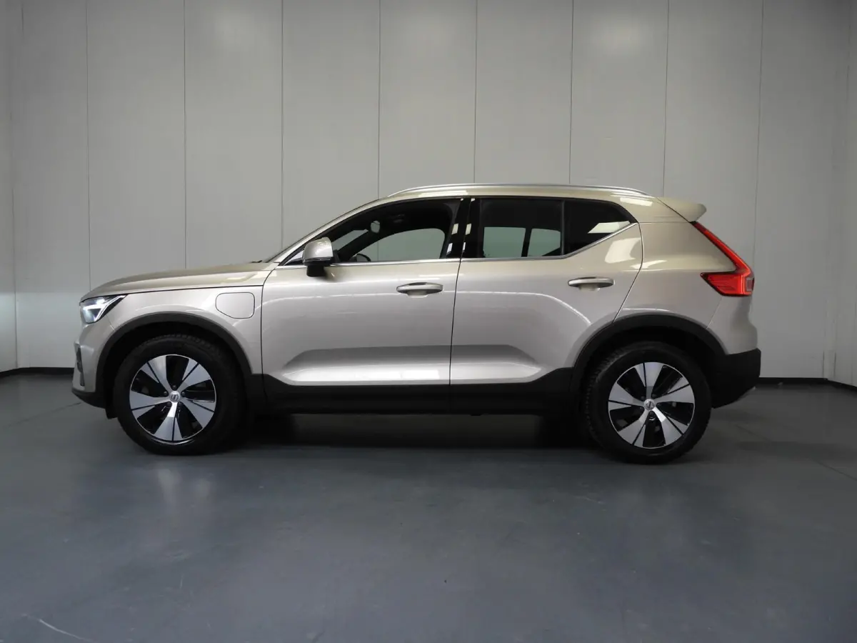 1.5 T4 Plug-In Hybrid Core Bright NAVI/CAMERA/LED/18"LMV!
