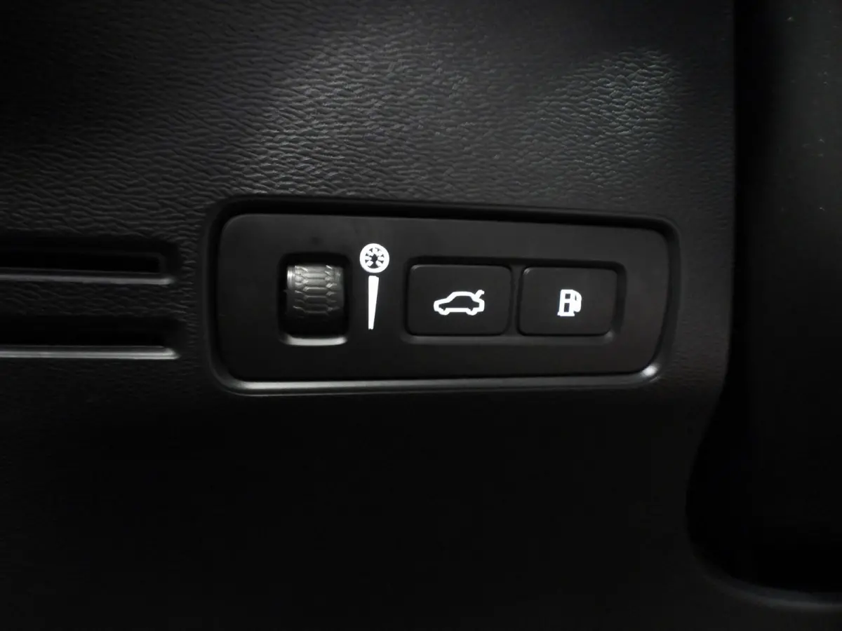 1.5 T4 Plug-In Hybrid Core Bright NAVI/CAMERA/LED/18"LMV!