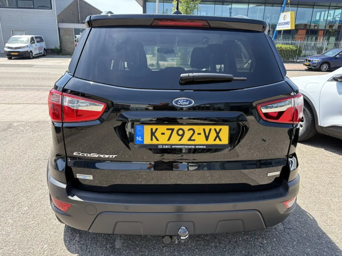 1.0 EcoBoost Titanium | Trekhaak
