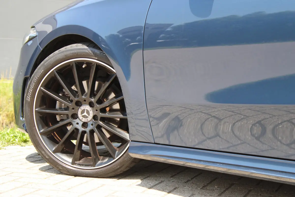 180 AMG Line Panodak Sfeerlicht Keyless