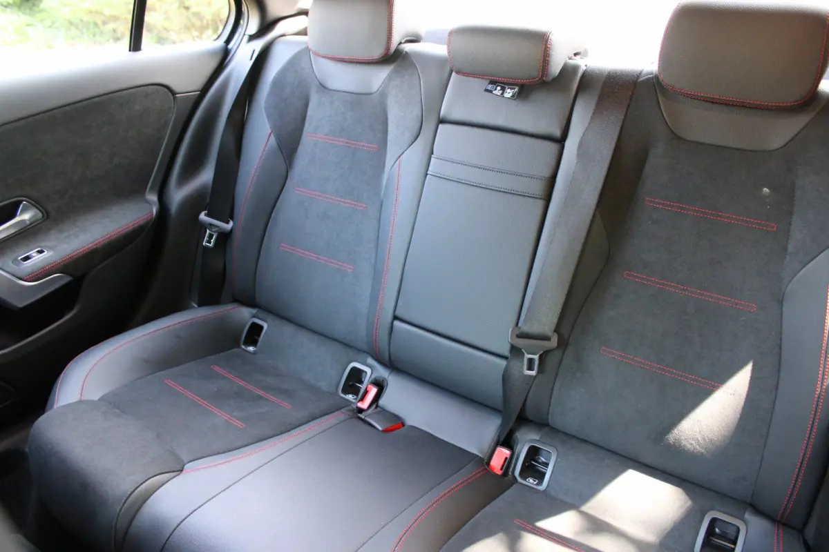 180 AMG Line Panodak Sfeerlicht Keyless