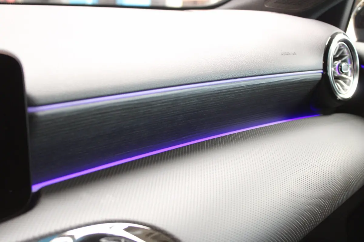 180 AMG Line Panodak Sfeerlicht Keyless