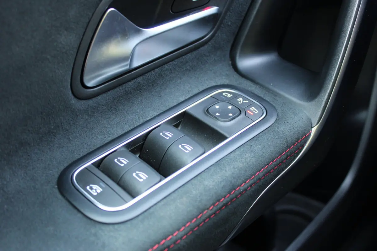 180 AMG Line Panodak Sfeerlicht Keyless
