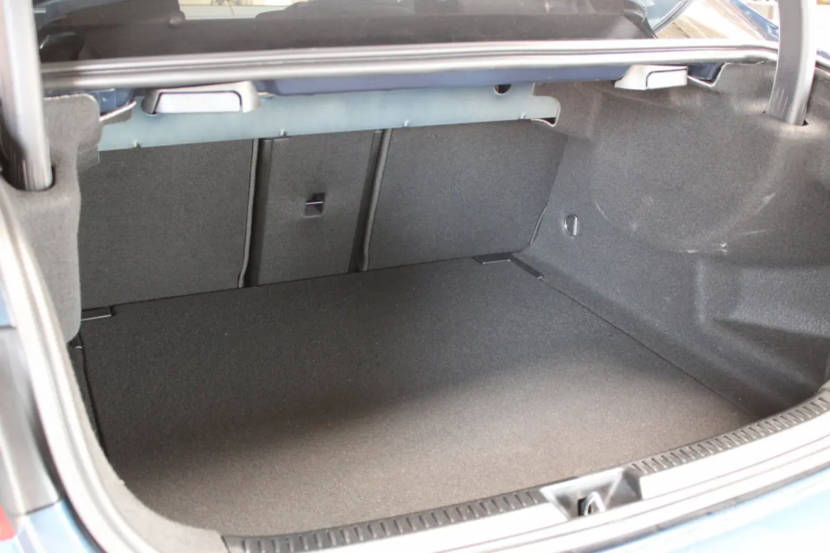 180 AMG Line Panodak Sfeerlicht Keyless