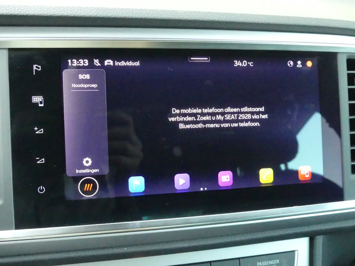 1.5 TSI FR Business Intense | CAMERA | 360 CAMERA | STOEL+STUUR+VOORRUITVERWARMING | NAVI | PARKEERSENSOREN V+A | APPLE CARPLAY / ANDROID AUTO |