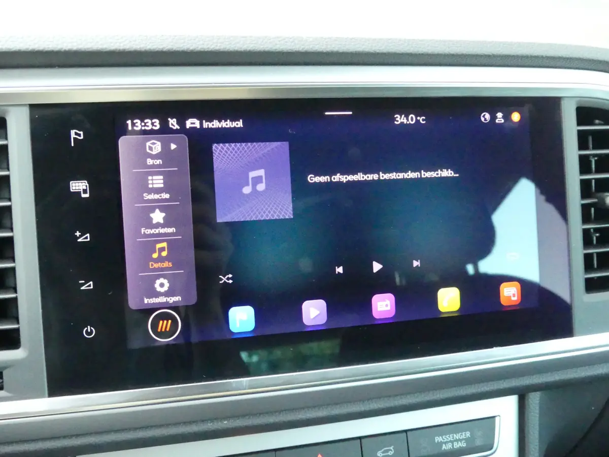 1.5 TSI FR Business Intense | CAMERA | 360 CAMERA | STOEL+STUUR+VOORRUITVERWARMING | NAVI | PARKEERSENSOREN V+A | APPLE CARPLAY / ANDROID AUTO |