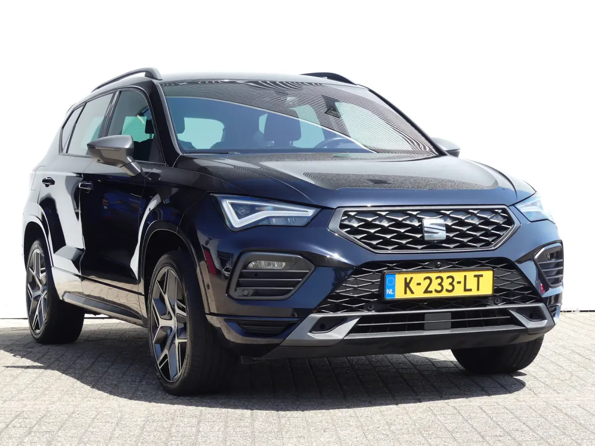 1.5 TSI FR Business Intense | CAMERA | 360 CAMERA | STOEL+STUUR+VOORRUITVERWARMING | NAVI | PARKEERSENSOREN V+A | APPLE CARPLAY / ANDROID AUTO |