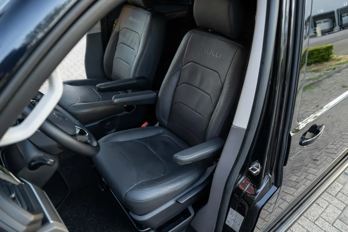 2.0 TDI L2H1 30 DC 150pk Bulli 2x schuifdeur Leder