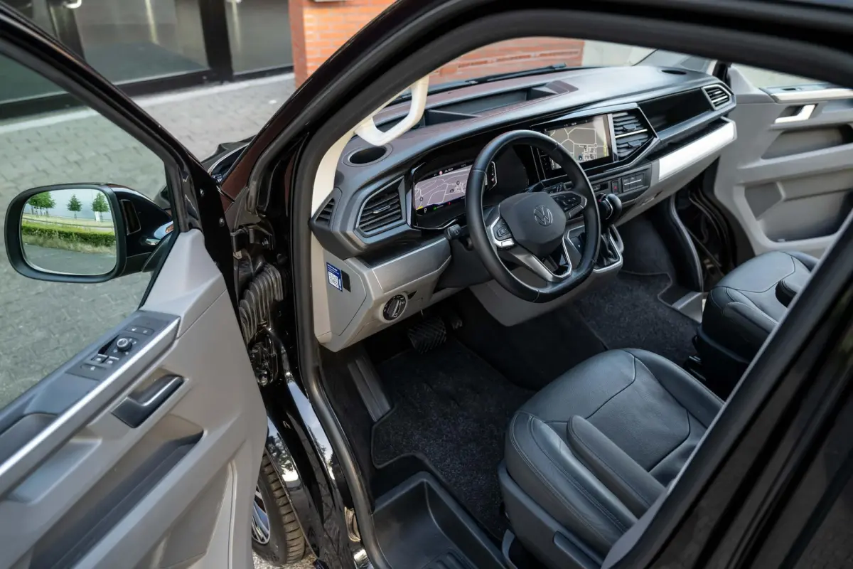 2.0 TDI L2H1 30 DC 150pk Bulli 2x schuifdeur Leder