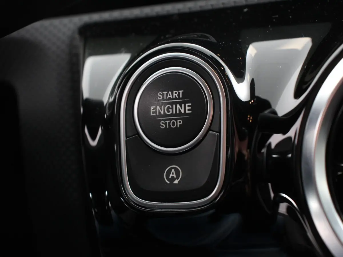 200 AMG Line Navigatie Climate Control Camera Virtual Cockpit Led Stoelverwarming Cruise control Parkeersensoren
