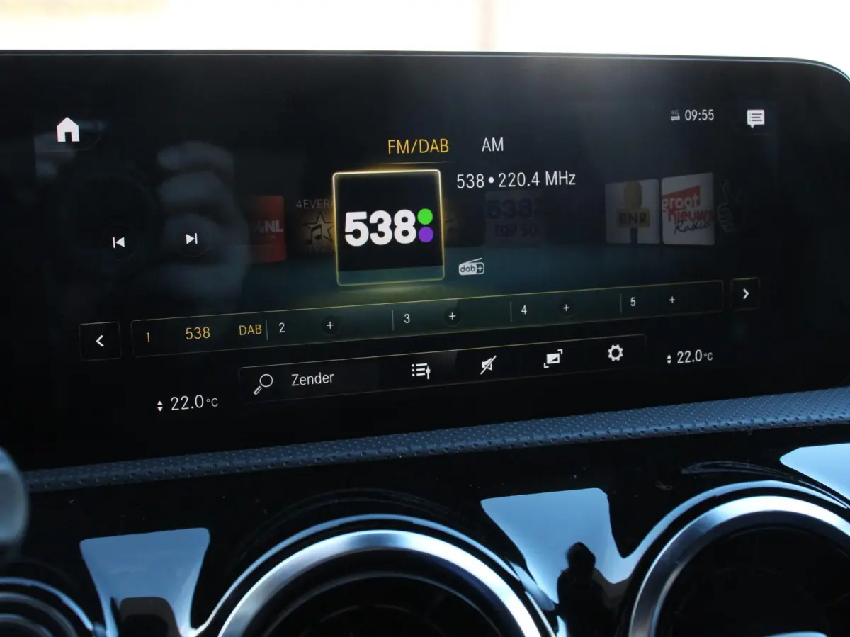 200 AMG Line Navigatie Climate Control Camera Virtual Cockpit Led Stoelverwarming Cruise control Parkeersensoren