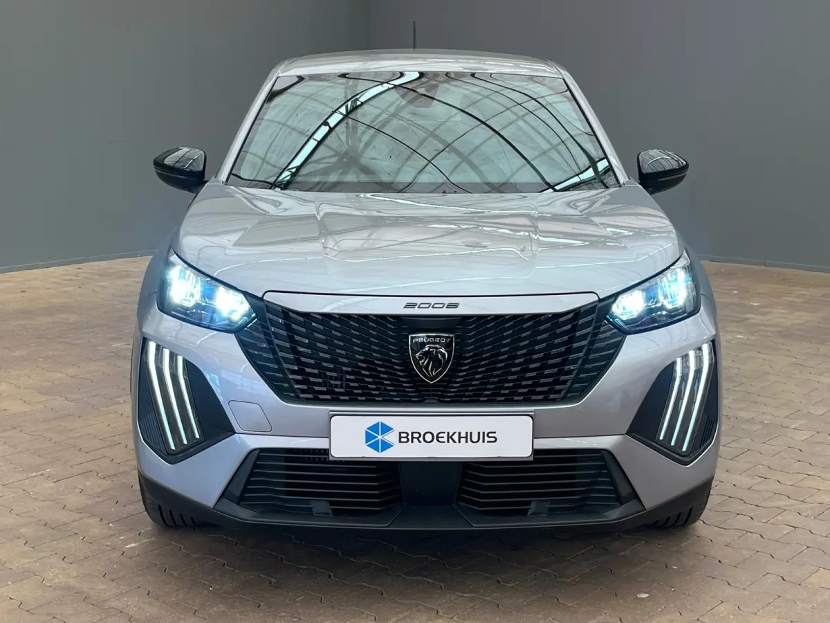 1.2 Hybrid 136 Style Climate | Carplay | Cruise | Parkeersensoren Achter | LED | DAB | Airco (automatisch) | Apple Carplay/Android Auto|telefoonintegratie premium | Centrale deurvergrendelin