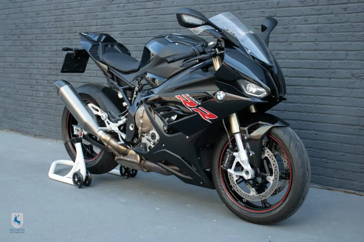 Blackstorm / NL motor / Akrapovic