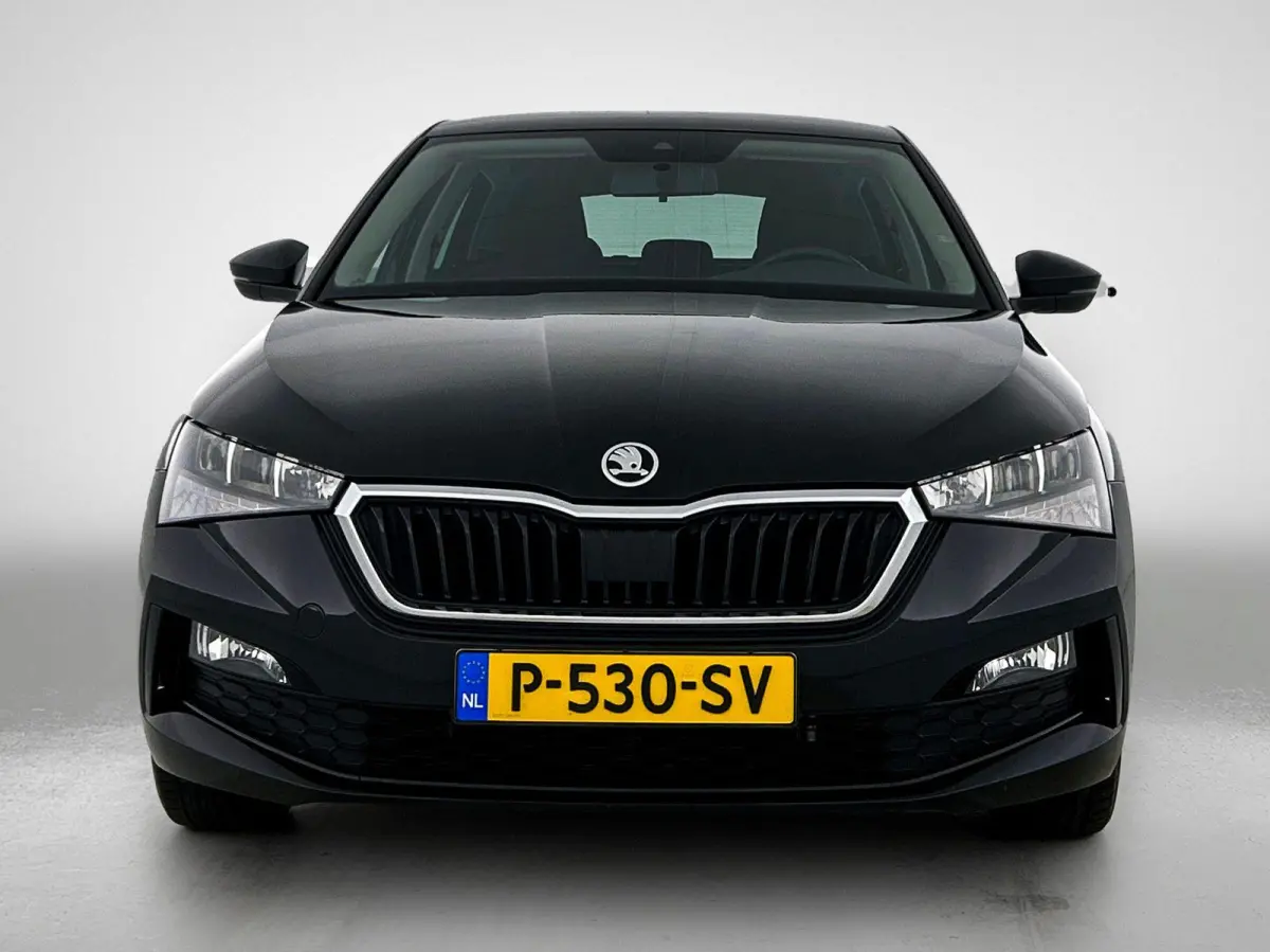 1.0 TSI Ambition | APPLE CARPLAY | PARKEENSENSOREN | AIRCO | BLEUTOOTH | CRUISE CONTROL |
