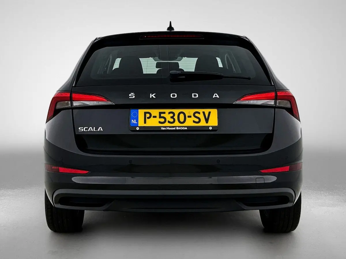 1.0 TSI Ambition | APPLE CARPLAY | PARKEENSENSOREN | AIRCO | BLEUTOOTH | CRUISE CONTROL |