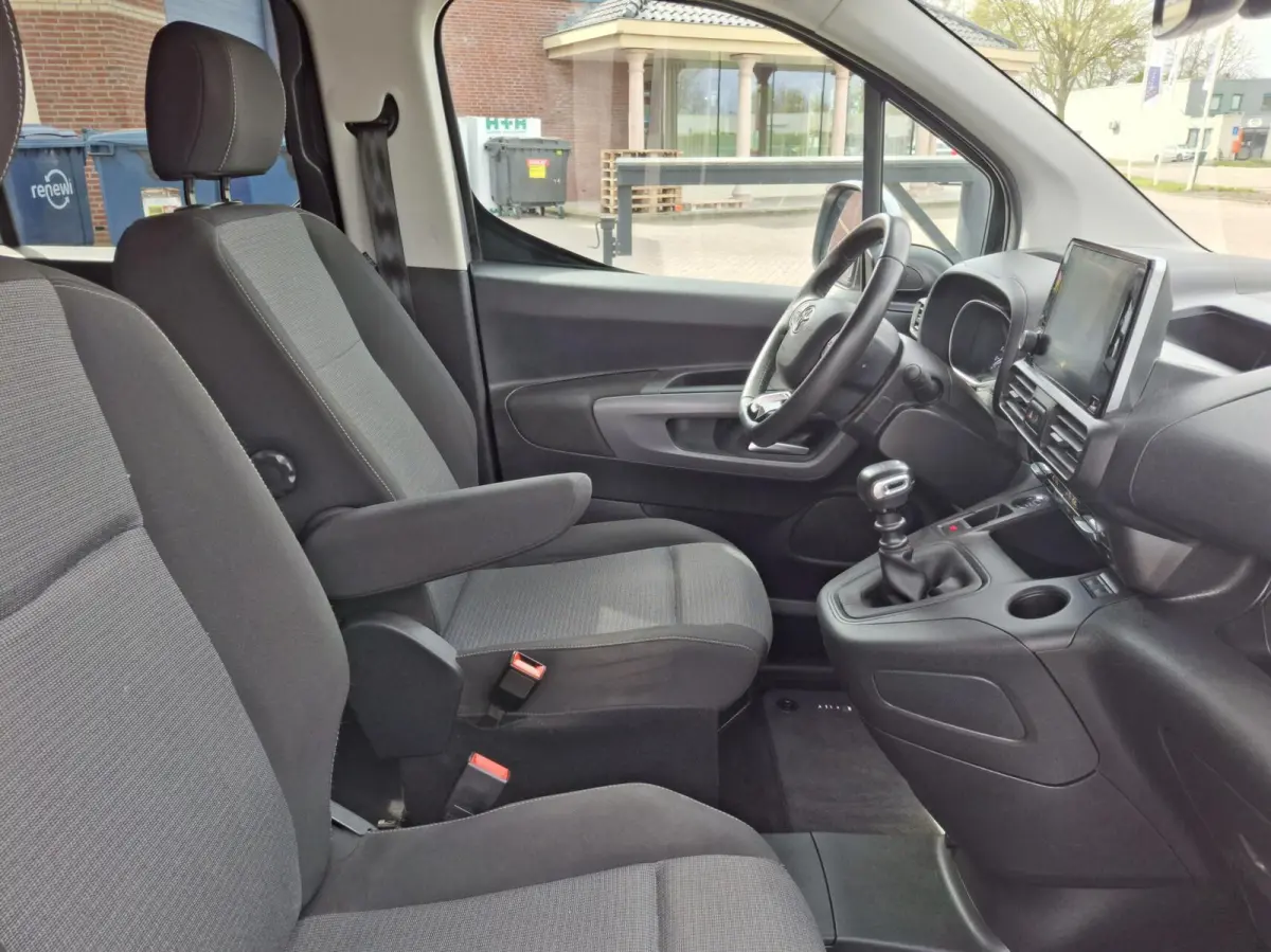 PROACE CITY Verso 1.2 Turbo Daynamic