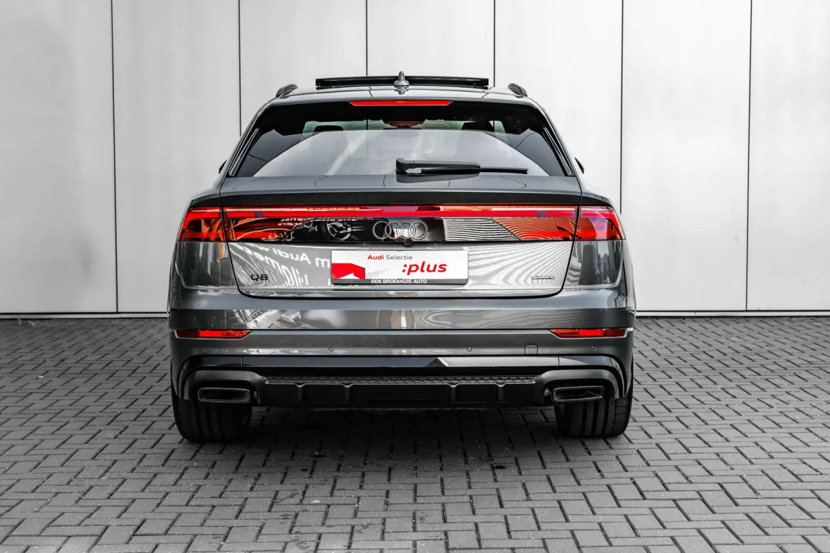 60 TFSI e quattro Pro Line S Competition 490 PK | Trekhaak | Panoramadak | Laser | B&O | 360 camera