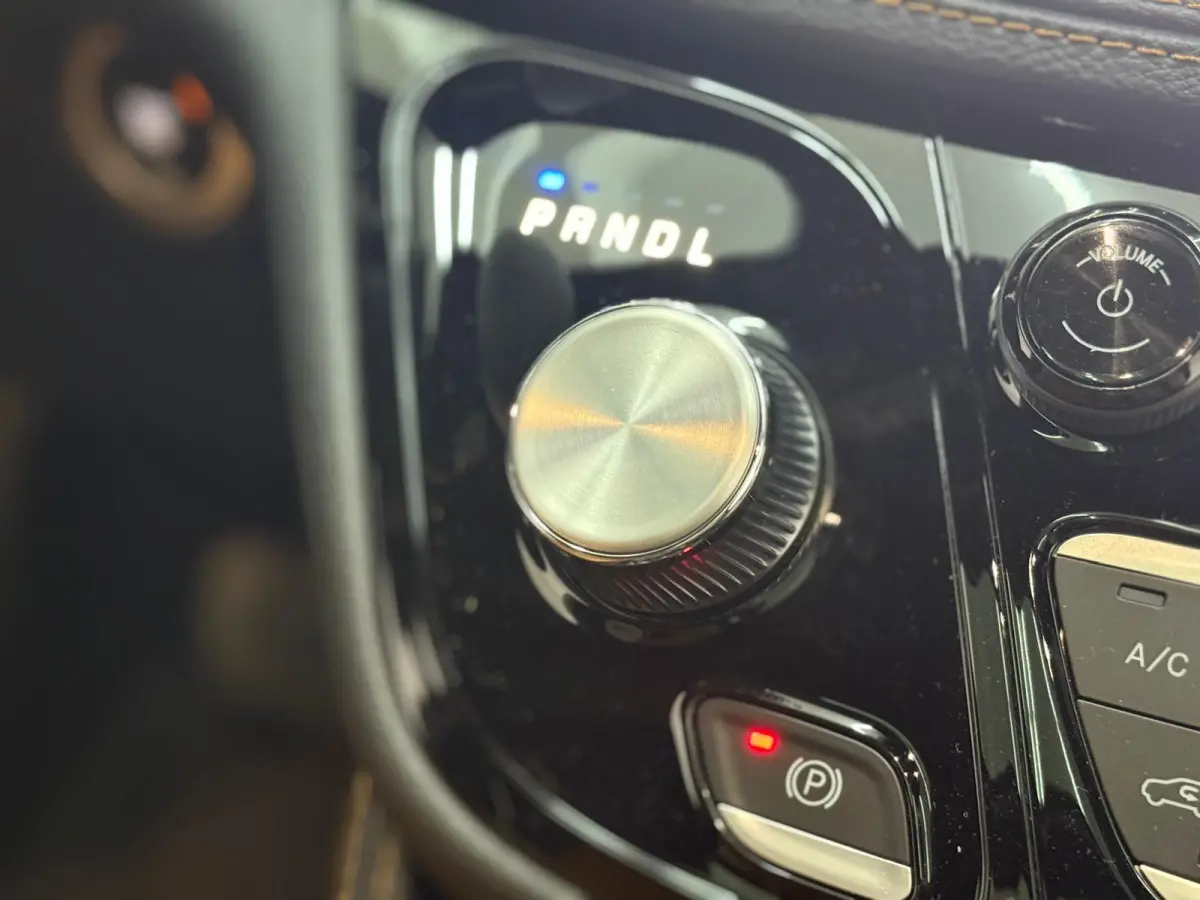 3.6 V6 Hybrid Pacifica Pinnacle 7-zits Full option
