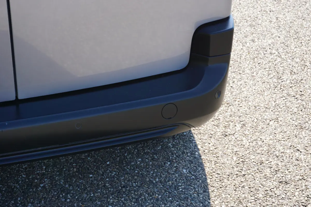 1.5 BlueHDi 100 L1 in Topstaat ||MARGE geen BTW |1e eigenaar |Metallic |Cruise |Navigatie |Carplay |Android Auto |EURO6D |100 pk |Betimmering