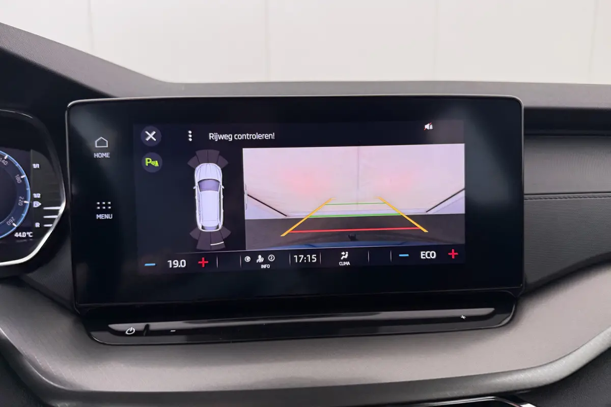 1.4 TSI iV PHEV Business Sport Trekhaak Carplay 18' velgen