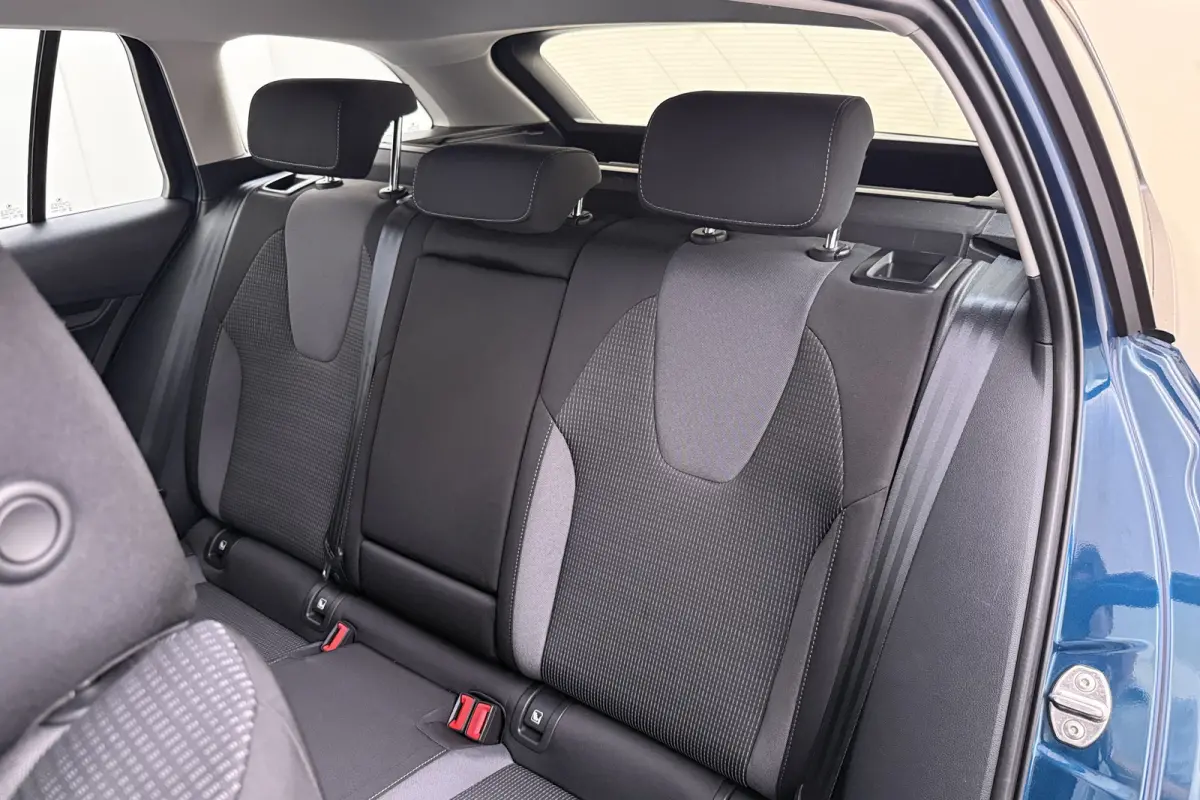 1.4 TSI iV PHEV Business Sport Trekhaak Carplay 18' velgen