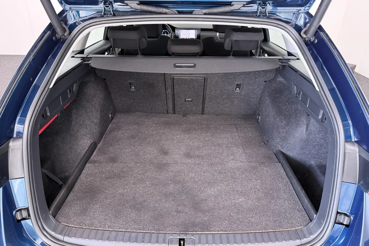 1.4 TSI iV PHEV Business Sport Trekhaak Carplay 18' velgen